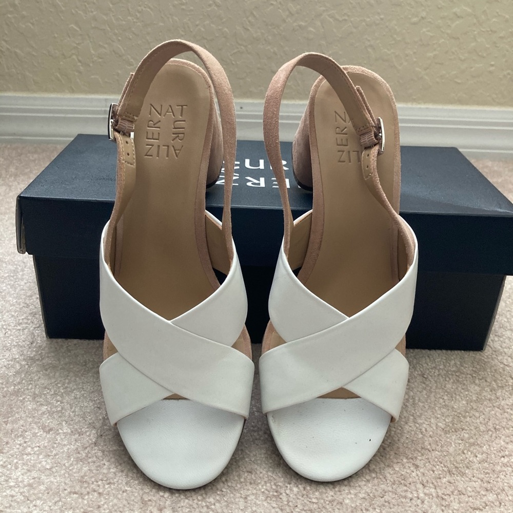 Naturalized Azalea slingback heal